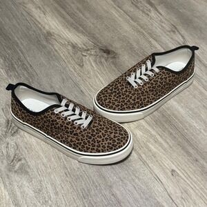 Leopard cheetah print Old navy size‎ 3 NWOT shoes